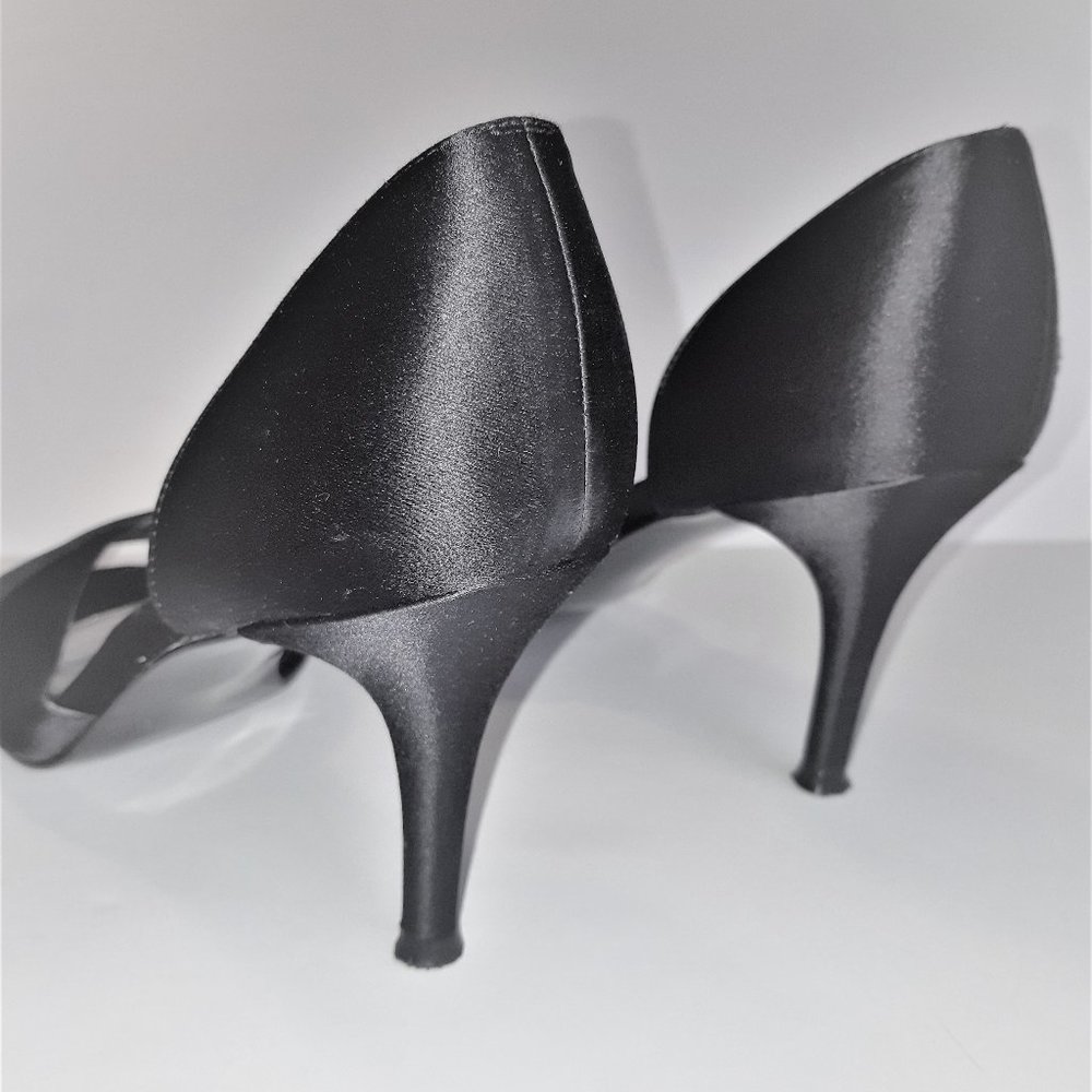 👠Stuart Weitzman satin pumps heels👠 - Picture 9 of 14